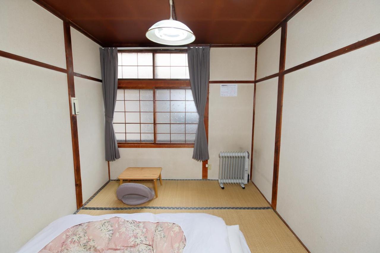 Guest House Shikotsu Kamui Chitose  Extérieur photo